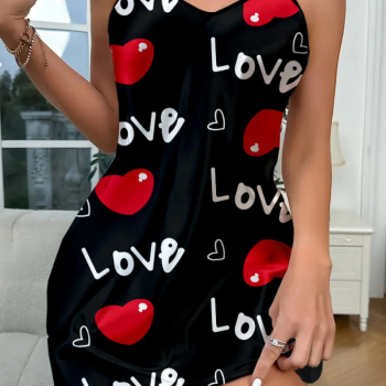 Love Desenli Siyah Saten Gecelik Siyah